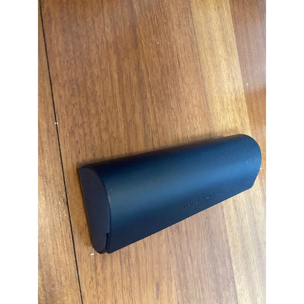 blue case - Picture 4 of 6